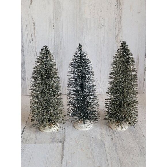 Green spruce Morning Dew Pine snow tree set Village accessory xmas - Picture 1 of 13